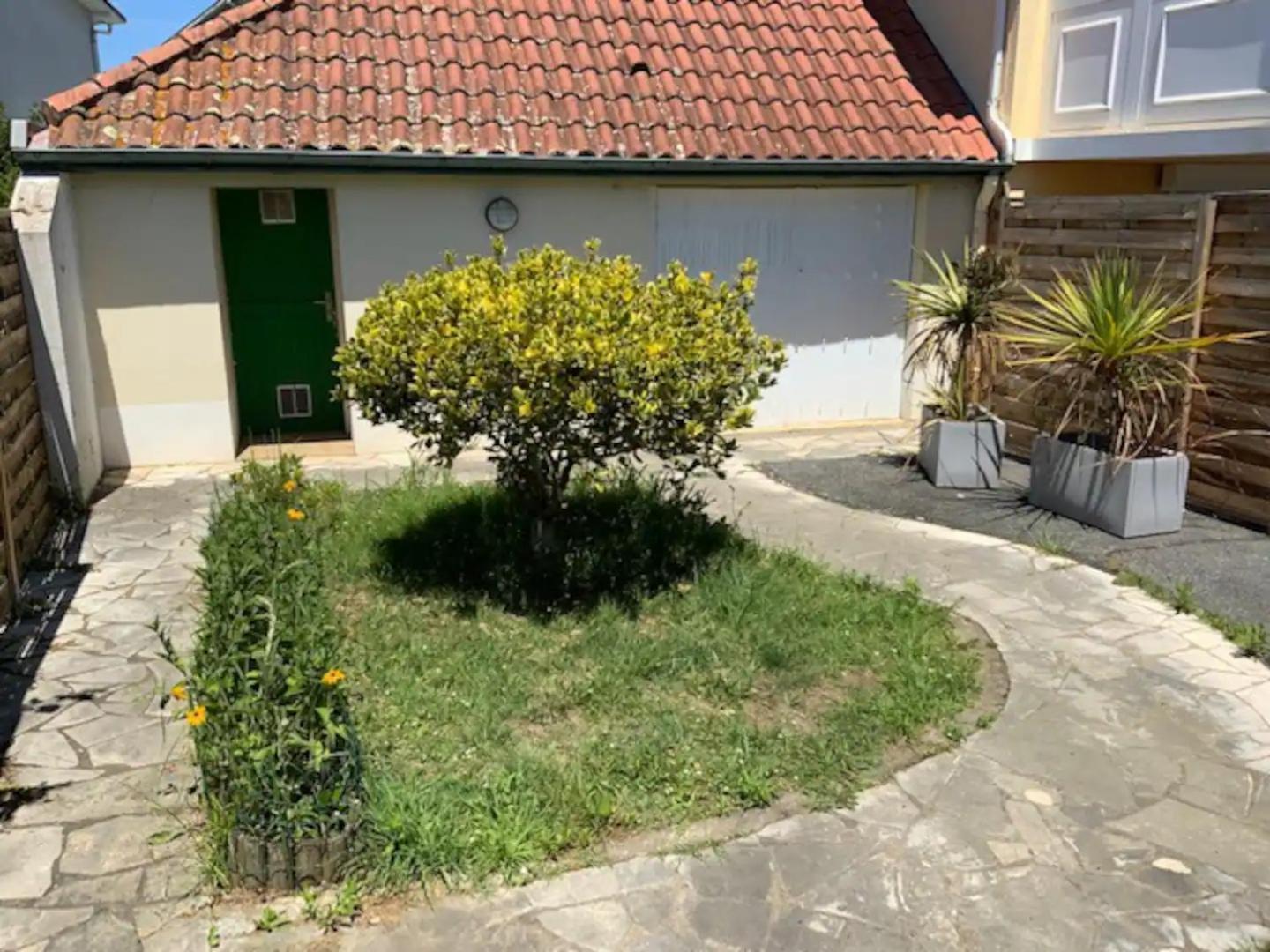Maisonnette 2 A 4 Pers- Jardin Privatif Cloture- Calme- Stationnement Gratuit- Pau Ouest Billere Eksteriør bilde