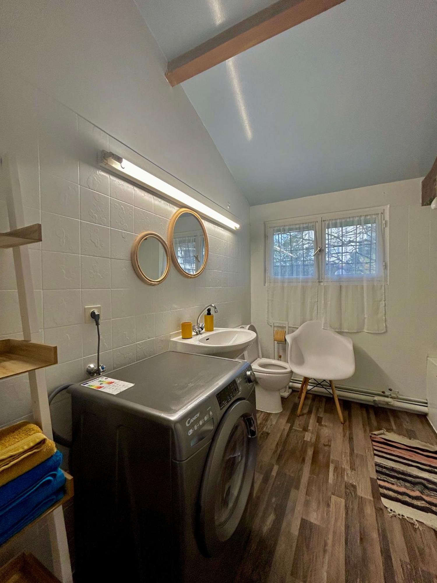 Maisonnette 2 A 4 Pers- Jardin Privatif Cloture- Calme- Stationnement Gratuit- Pau Ouest Billere Eksteriør bilde