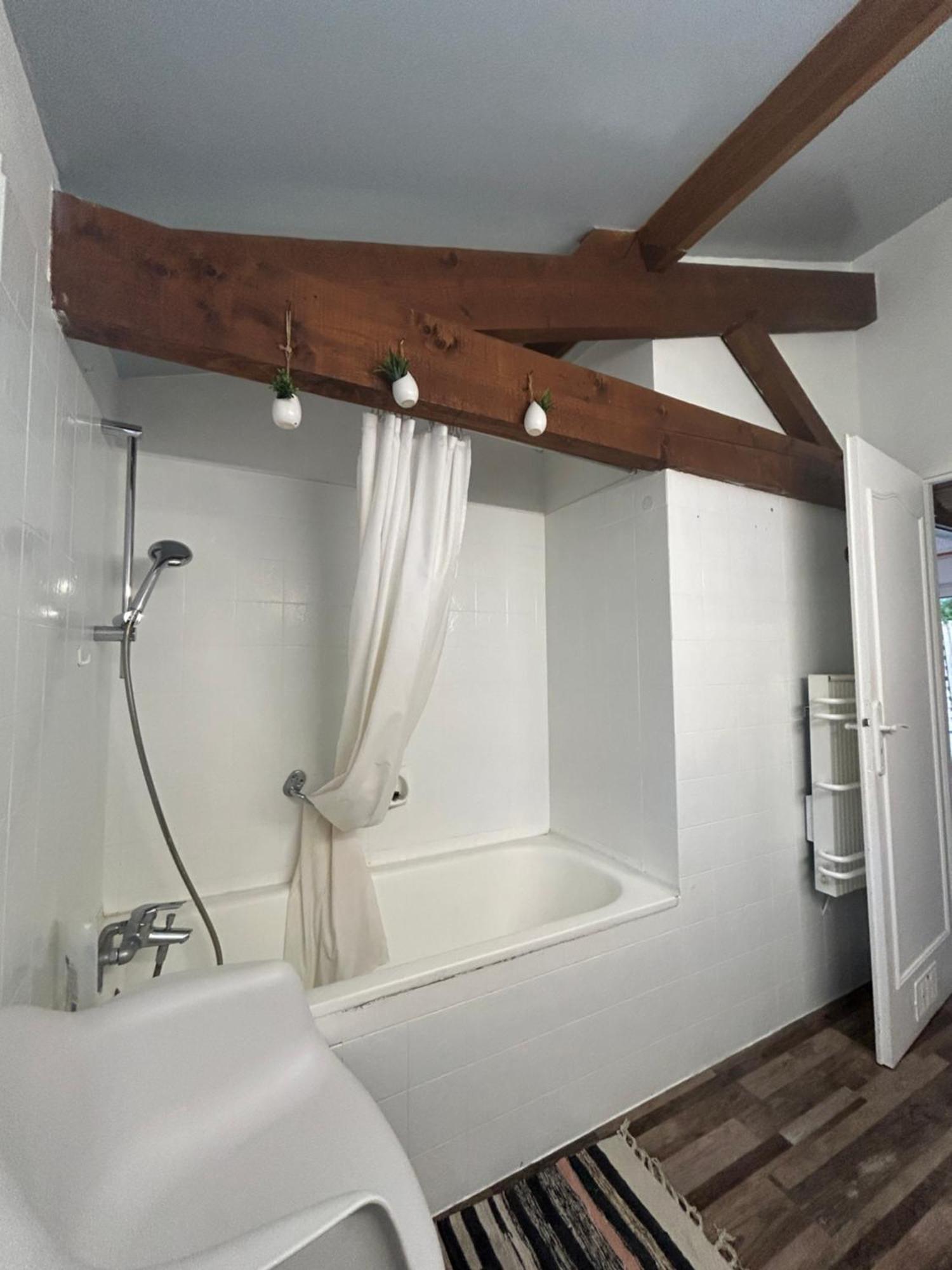 Maisonnette 2 A 4 Pers- Jardin Privatif Cloture- Calme- Stationnement Gratuit- Pau Ouest Billere Eksteriør bilde